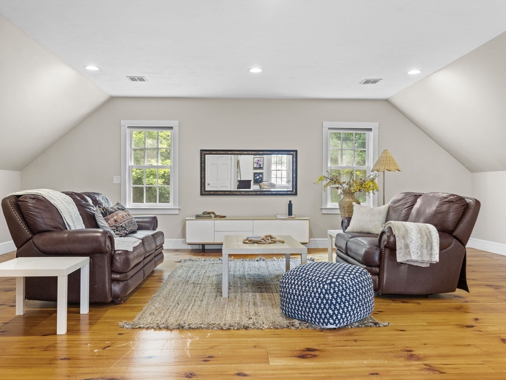 64 Prospect Street Topsfield, MA 01983 - Photo 19 of 32