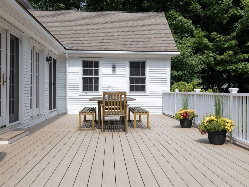 64 Prospect Street Topsfield, MA 01983 - Photo 23 of 32