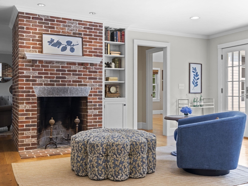 64 Prospect Street Topsfield, MA 01983 - Photo 8 of 32