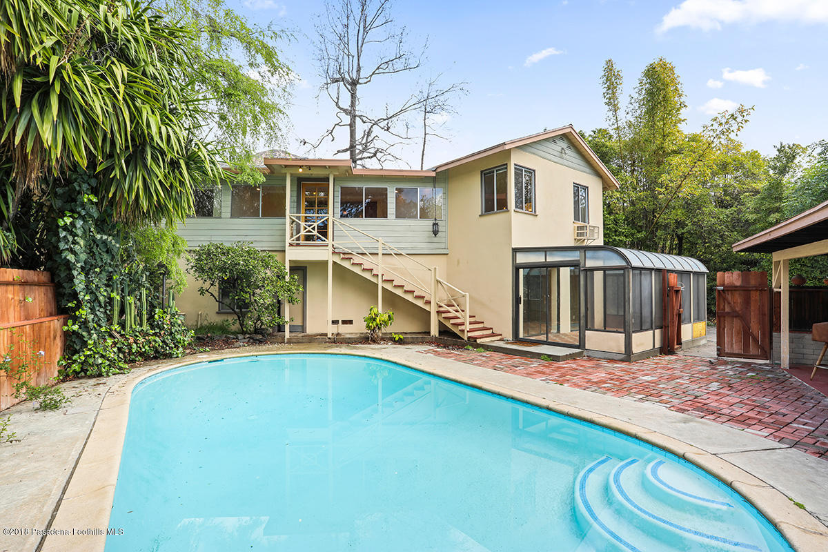 1512 Crest Drive Altadena, CA 91001 - Photo 17 of 18 7W6A2712