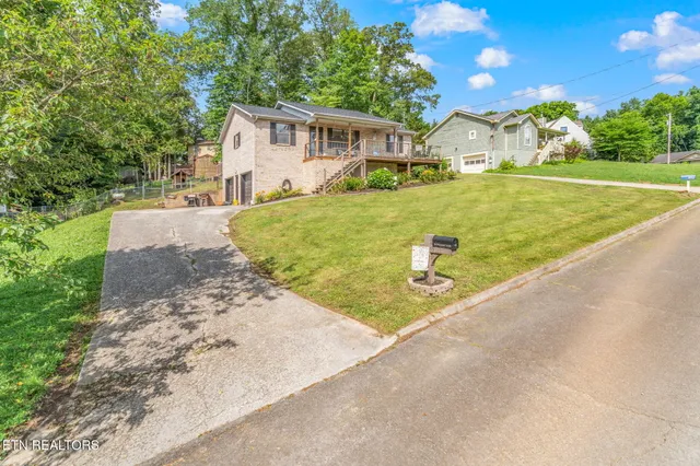 $359,000 | 124 Pheasant Road, Clinton, TN 37716