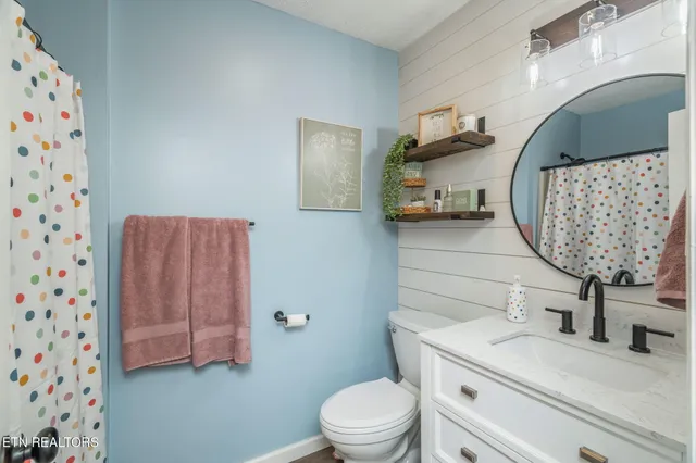 $359,000 | 124 Pheasant Road, Clinton, TN 37716