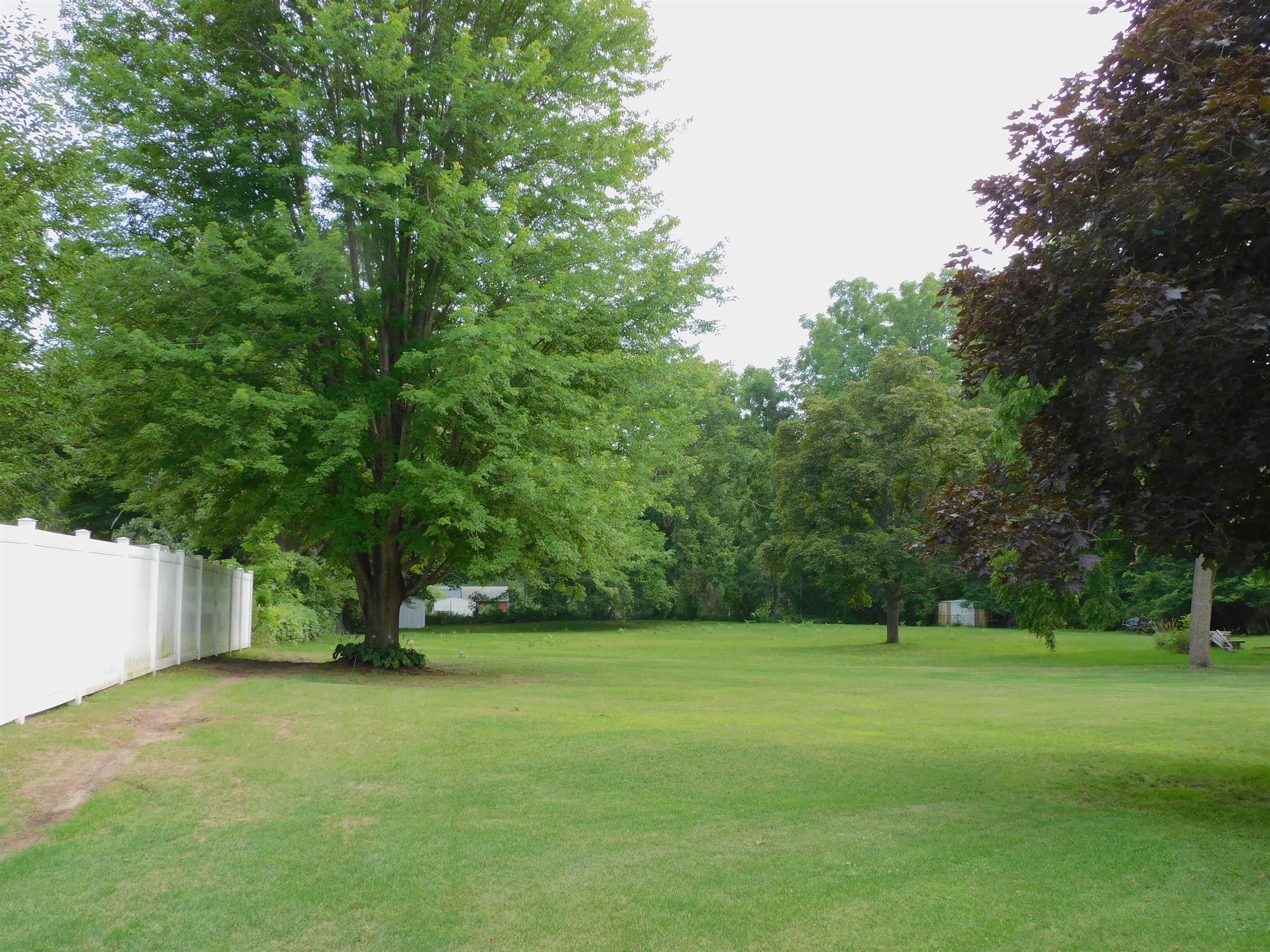 424 South Madison Street Manchester, IA 52057 - Photo 26 of 30 Gallery Image 26