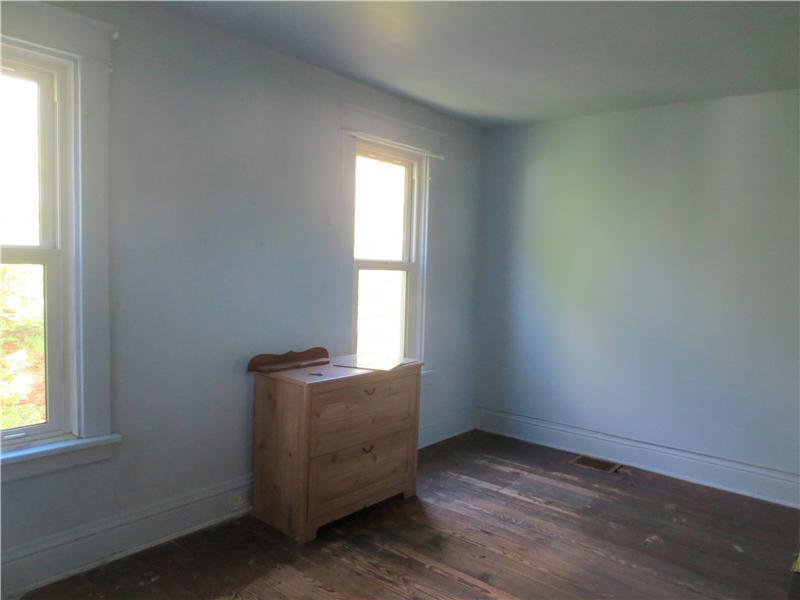 525 East Madison Street Rochester, PA 15074 - Photo 15 of 15 Bedroom.