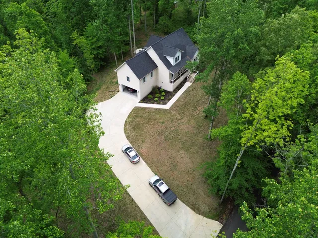 a view of a garden with a fountain