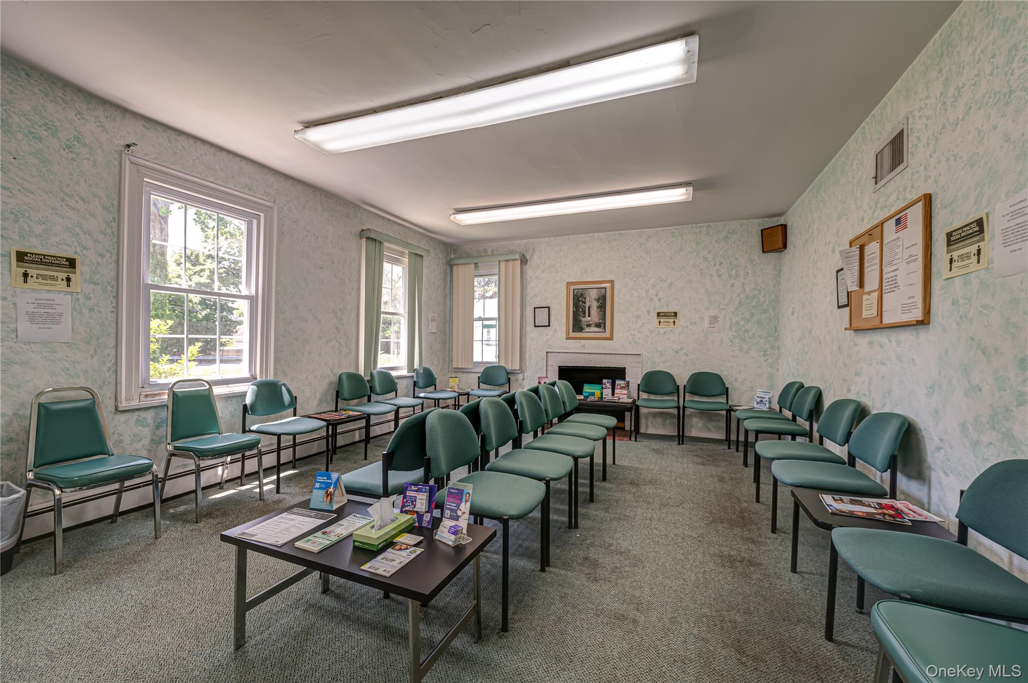 68 Nassau Road Huntington, NY 11743 - Photo 23 of 41 First Floor -Commercial/Medical Space