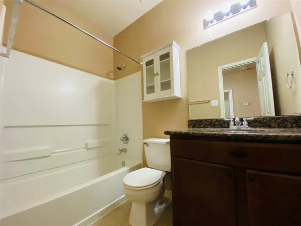$1,900 | 24638 Lakecrest Village Drive, Katy, TX 77493