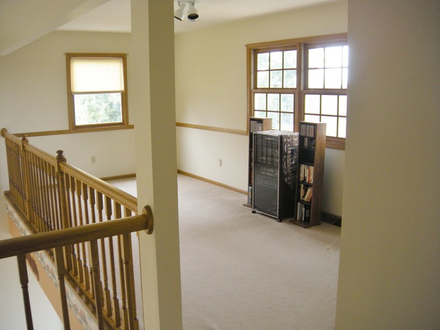 214 Windward Court Rochelle, IL 61068 - Photo 9 of 25