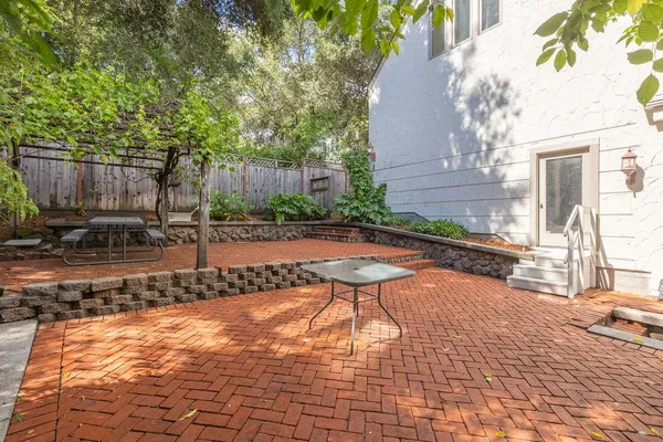 $2,000,000 | 3 Lerner Drive, Calistoga, CA 94515