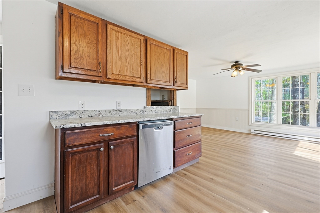 124 Old County Road Holland, MA 01521 - Photo 11 of 30