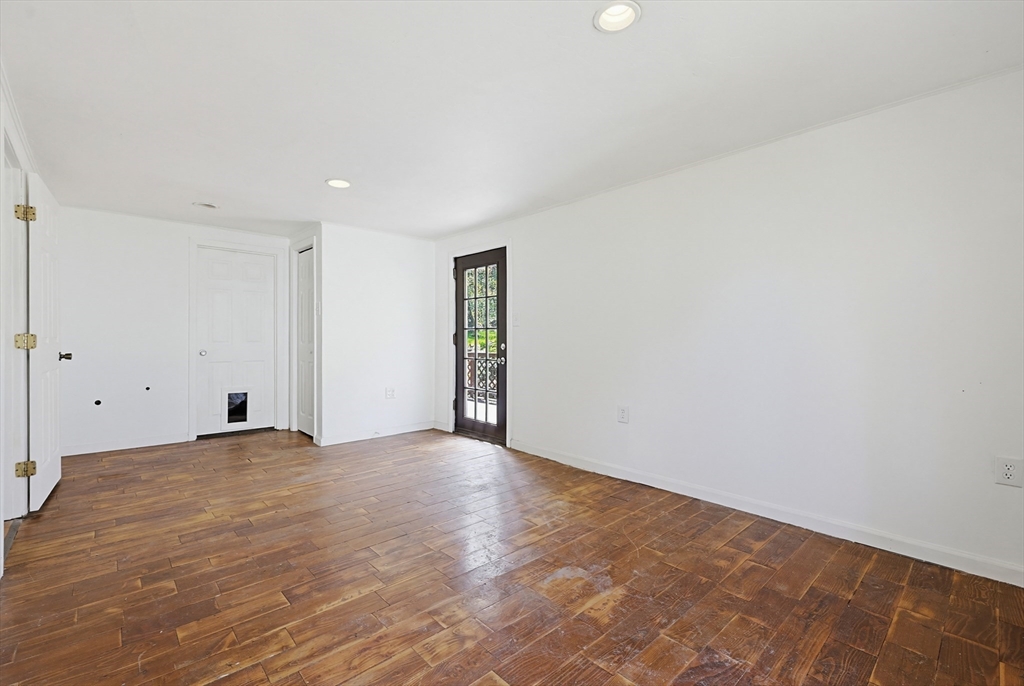 124 Old County Road Holland, MA 01521 - Photo 16 of 30