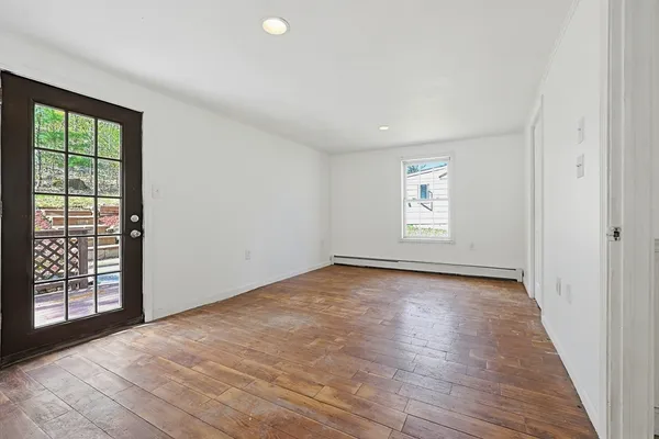 $329,000 | 124 Old County Road, Holland, MA 01521
