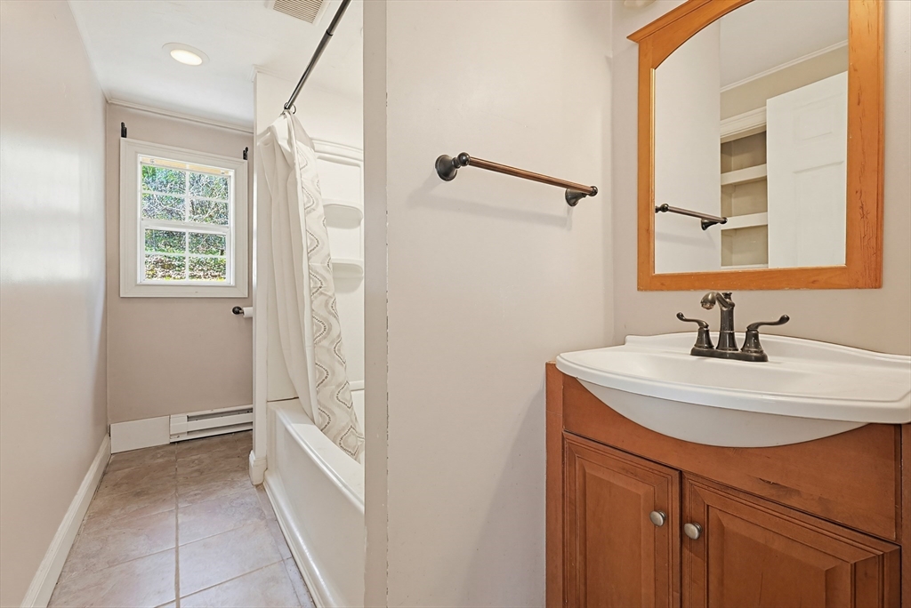 124 Old County Road Holland, MA 01521 - Photo 23 of 30