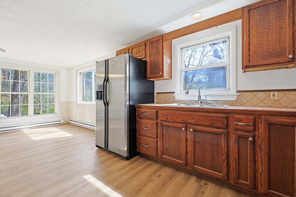 124 Old County Road Holland, MA 01521 - Photo 10 of 30