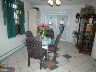 317 Sunset Road West Reading, PA 19611 - Photo 3 of 6