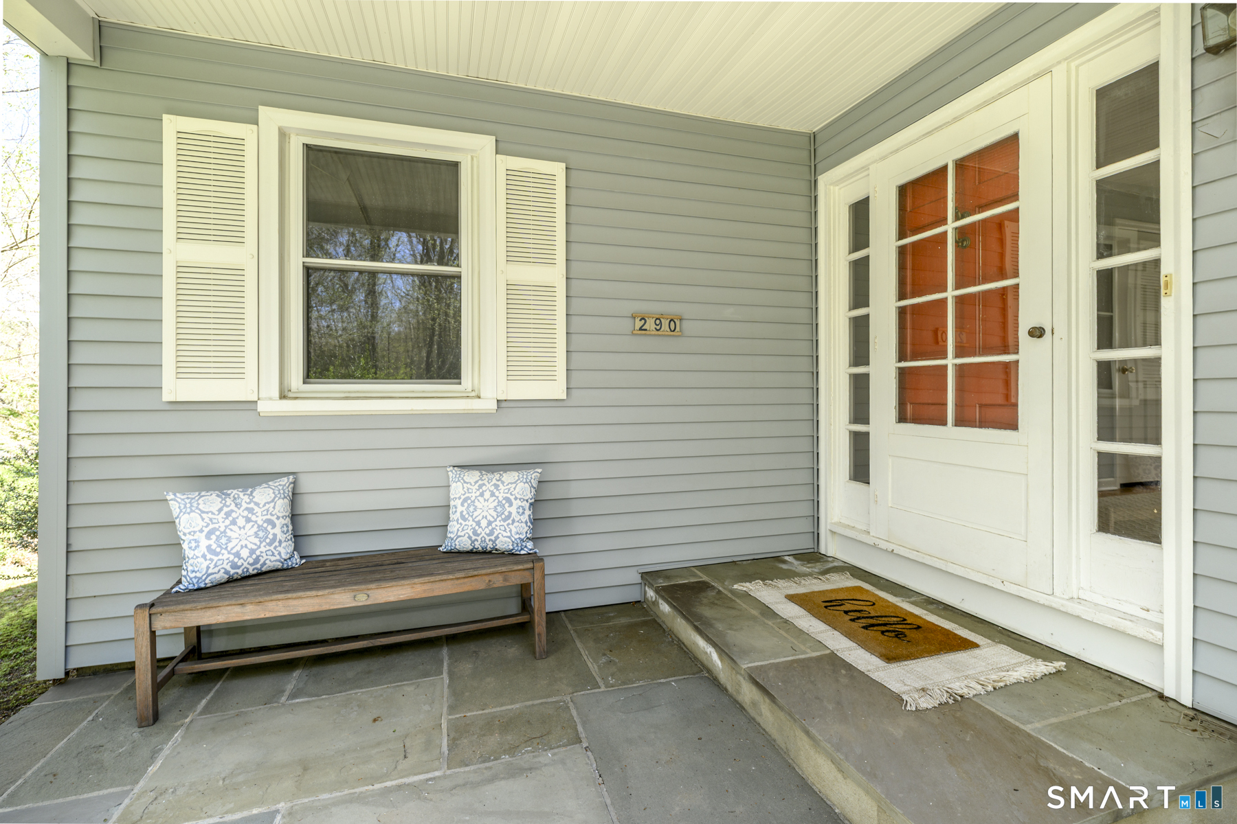 290 Red Fox Road Stamford, CT 06903 - Photo 2 of 33