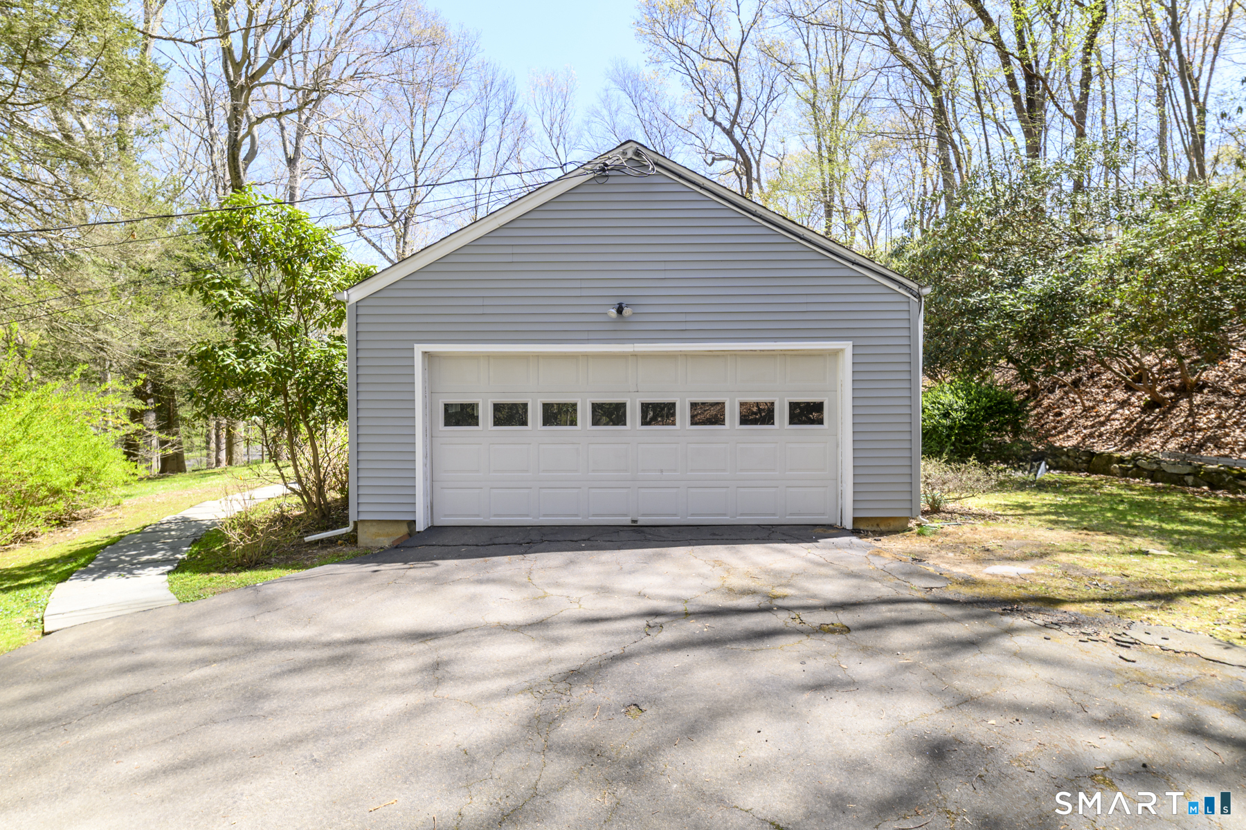 290 Red Fox Road Stamford, CT 06903 - Photo 29 of 33