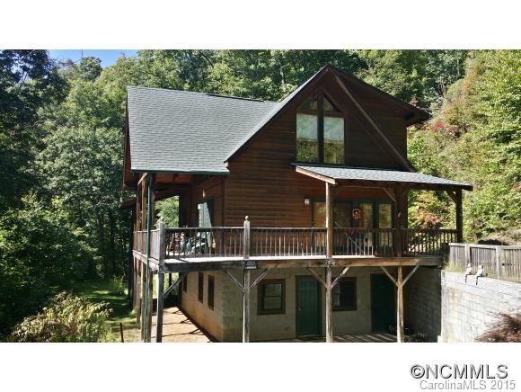 236 Mopey Maple Road Waynesville, NC 28785 - Photo 2 of 24