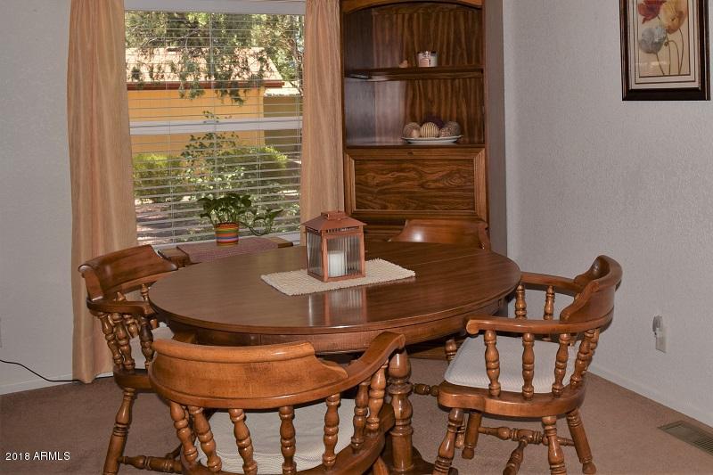 121 North Lakeshore Road Payson, AZ 85541 - Photo 12 of 36 Dining Room (2)