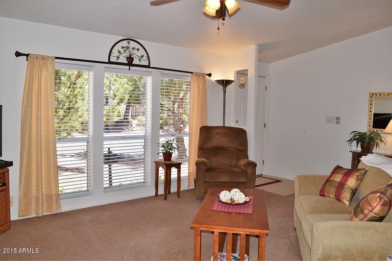 Living Room (2)