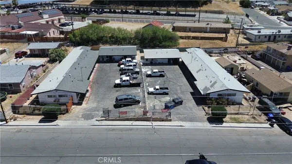 $1,275,000 | 518 West Fredricks Street, Barstow, CA 92311