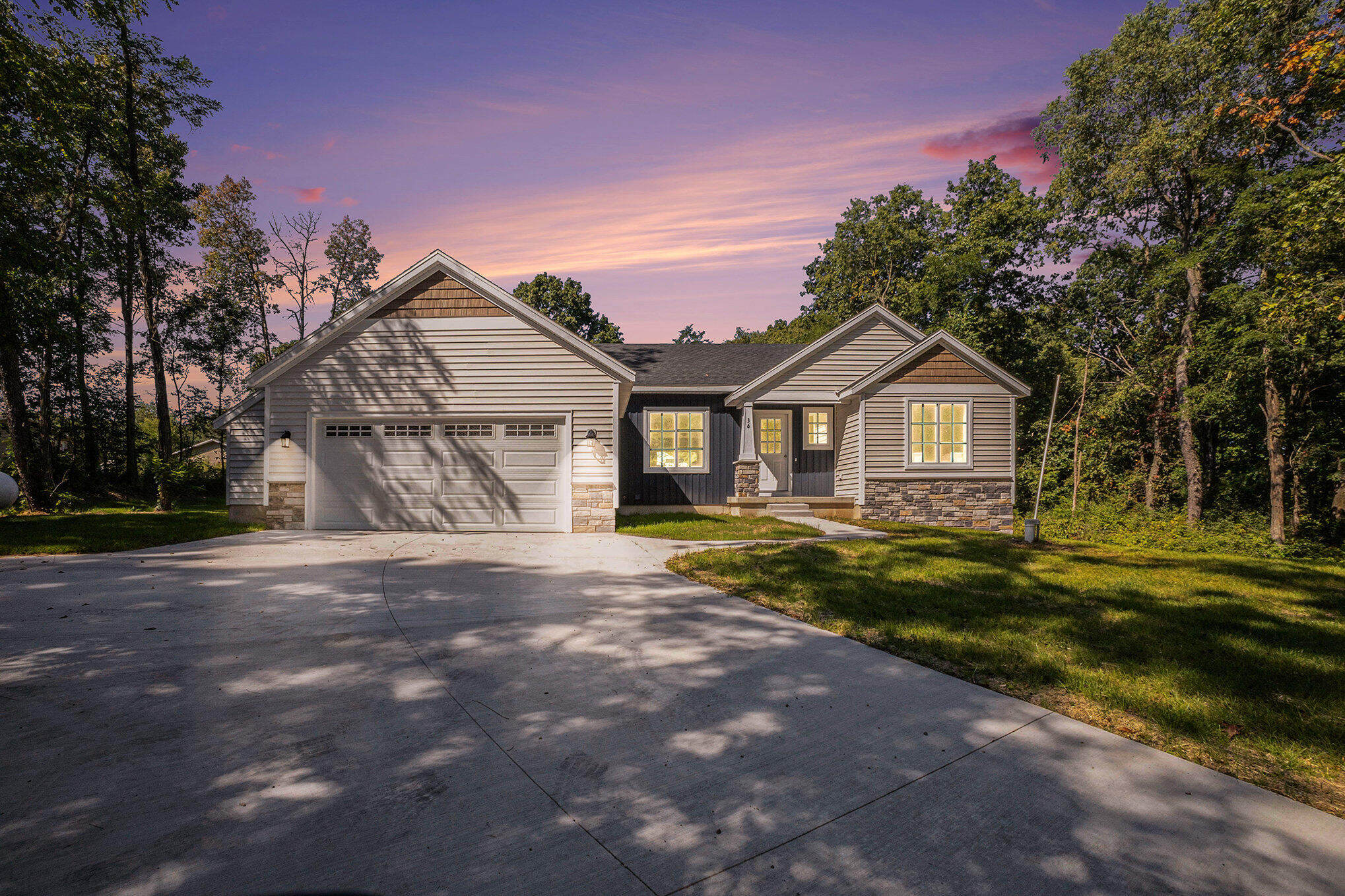 36 South Yankee Springs Road Middleville, MI 49333 - Photo 2 of 26 002_file_17