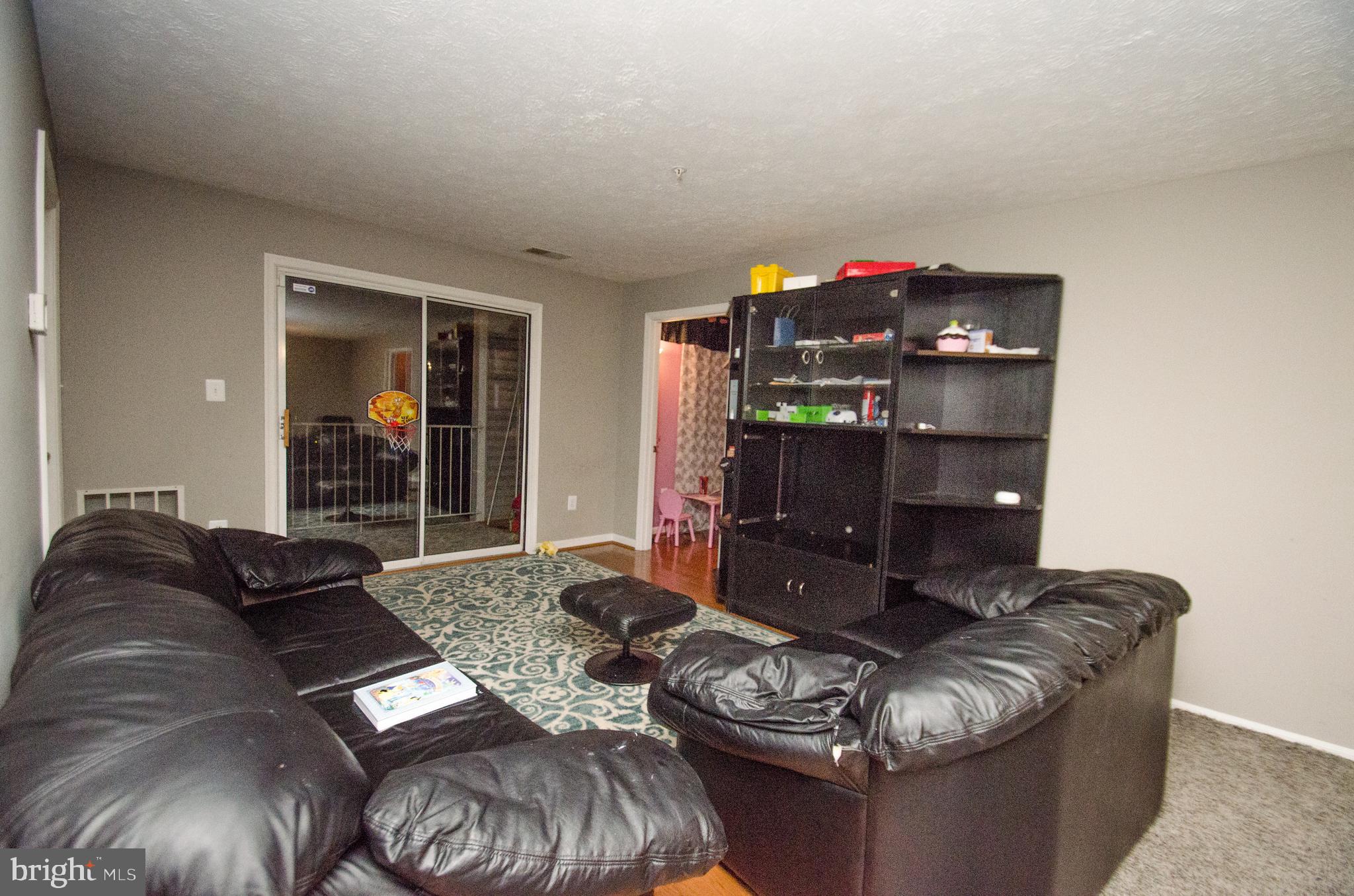 666 Kennington Road Reisterstown, MD 21136 - Photo 13 of 32 Open concept dining and living room