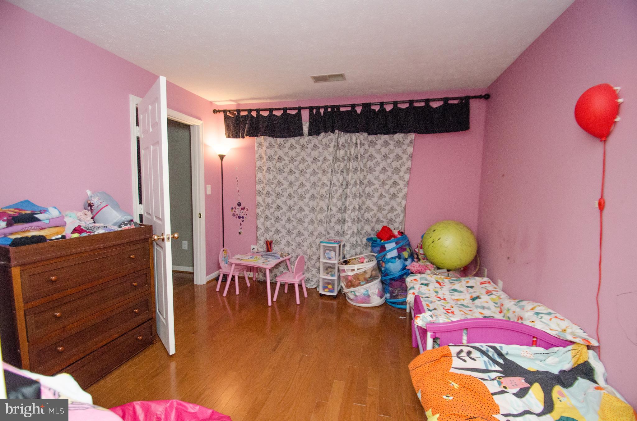 666 Kennington Road Reisterstown, MD 21136 - Photo 27 of 32 3rd room