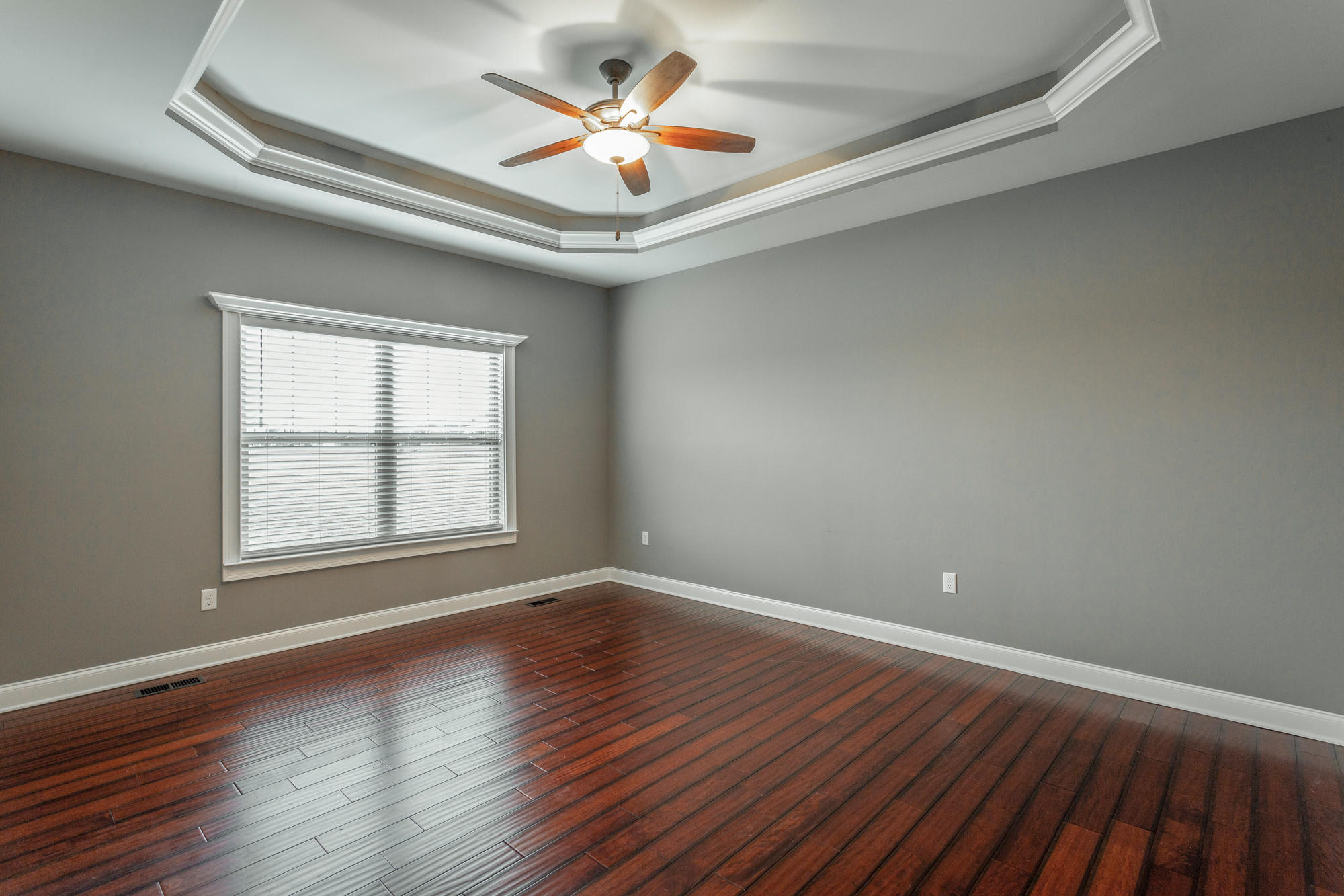 33 Farm View Circle Rock Spring, GA 30739 - Photo 13 of 27 Master bedroom