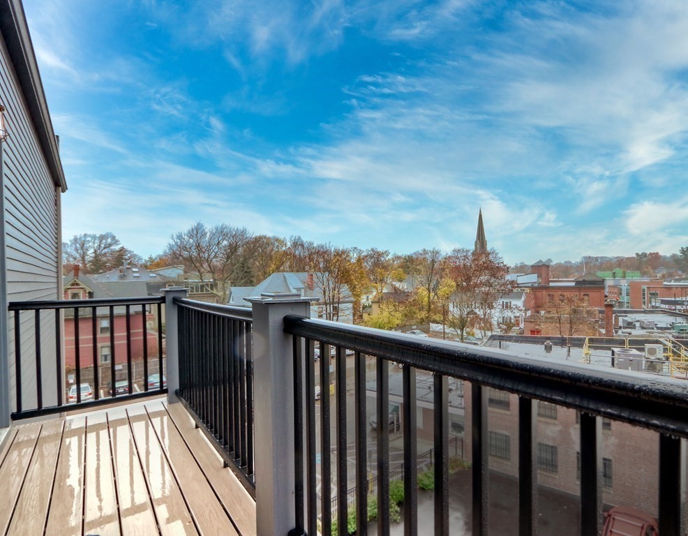 7 Burroughs Street, Unit 4R Boston, MA 02130 - Photo 11 of 12