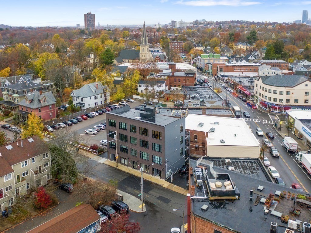 7 Burroughs Street, Unit 4R Boston, MA 02130 - Photo 9 of 12