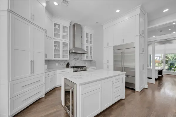 $7,200 | 19 Acorn Cluster Court, The Woodlands, TX 77381