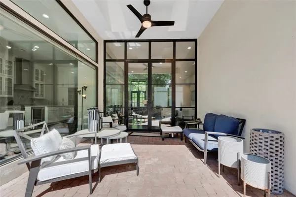 $7,200 | 19 Acorn Cluster Court, The Woodlands, TX 77381