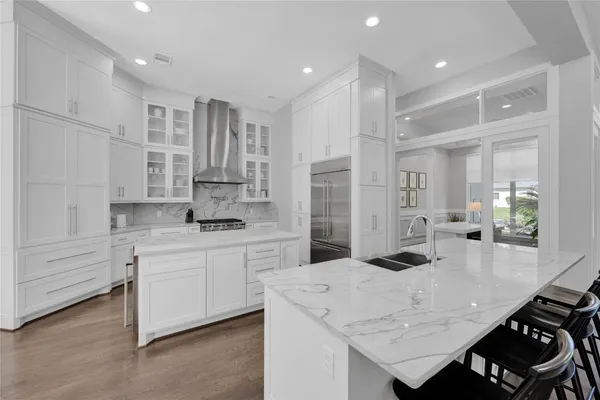 $7,200 | 19 Acorn Cluster Court, The Woodlands, TX 77381