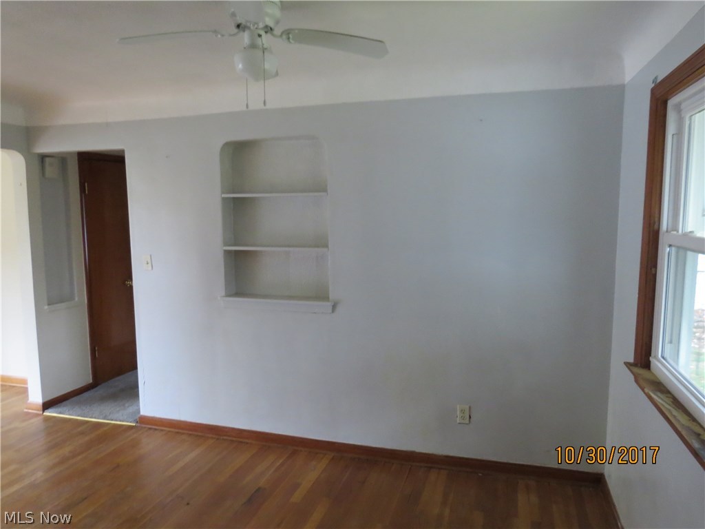 1030 Learidge Road Cleveland, OH 44124 - Photo 15 of 18