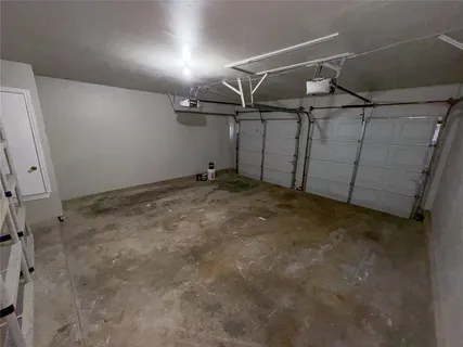 $2,100 | 6201 Avery Island Avenue, Austin, TX 78727