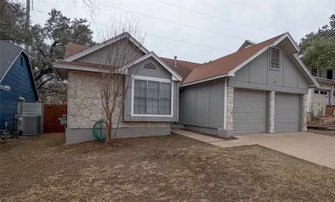 $2,100 | 6201 Avery Island Avenue, Austin, TX 78727