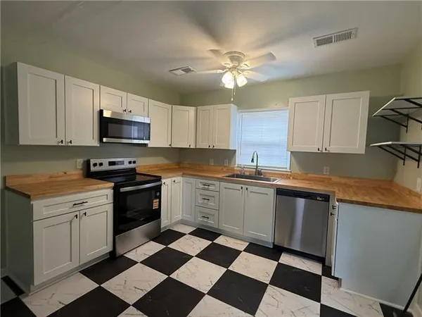 $162,000 | 514 Corrine Street, Pineville, LA 71360