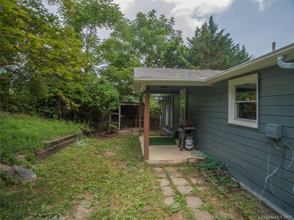 922 Old Fort Road Fairview, NC 28730 - Photo 22 of 23 Gallery Image 22