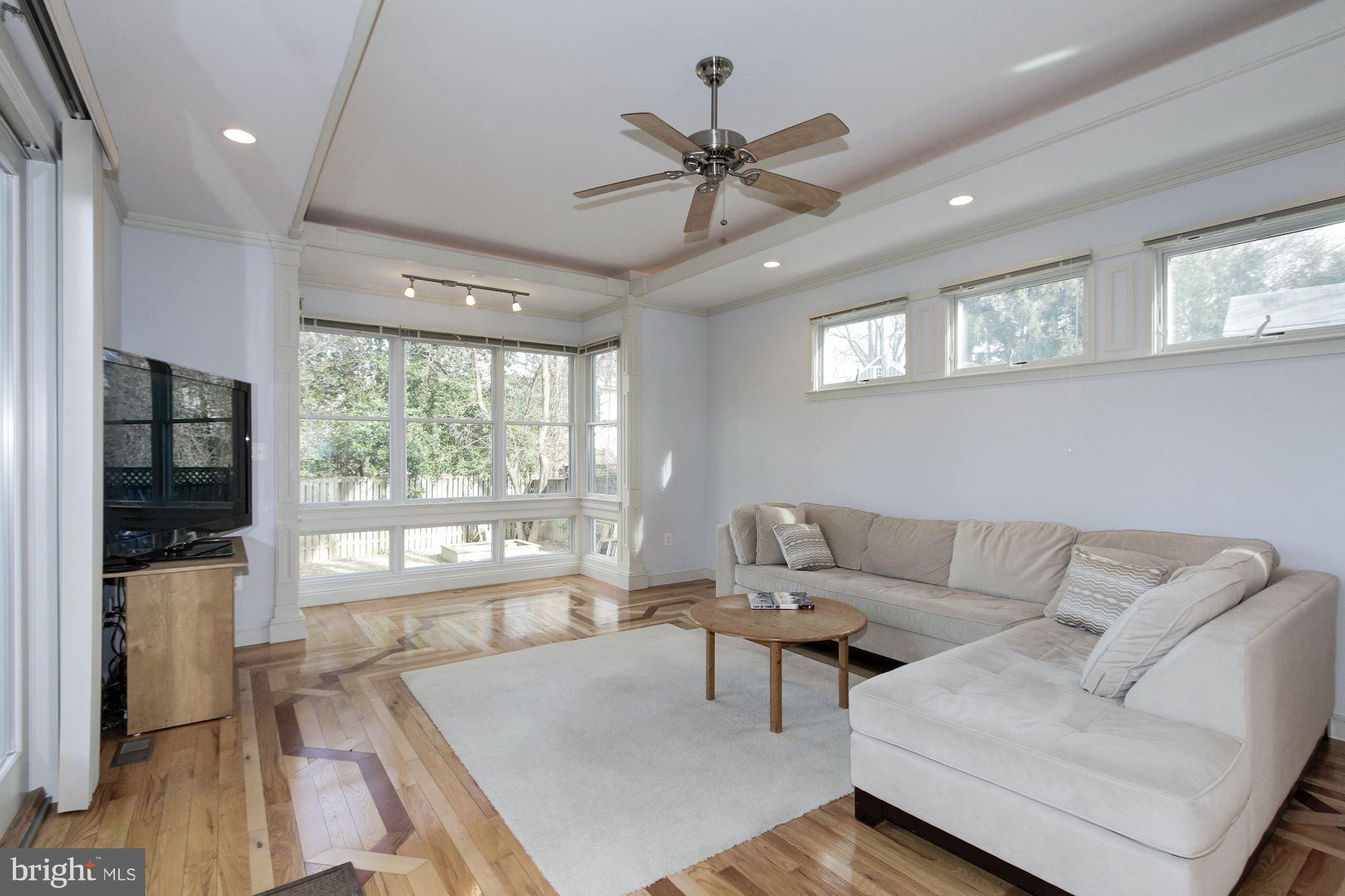 3207 Edgewood Road Kensington, MD 20895 - Photo 14 of 34 Gallery Image 14