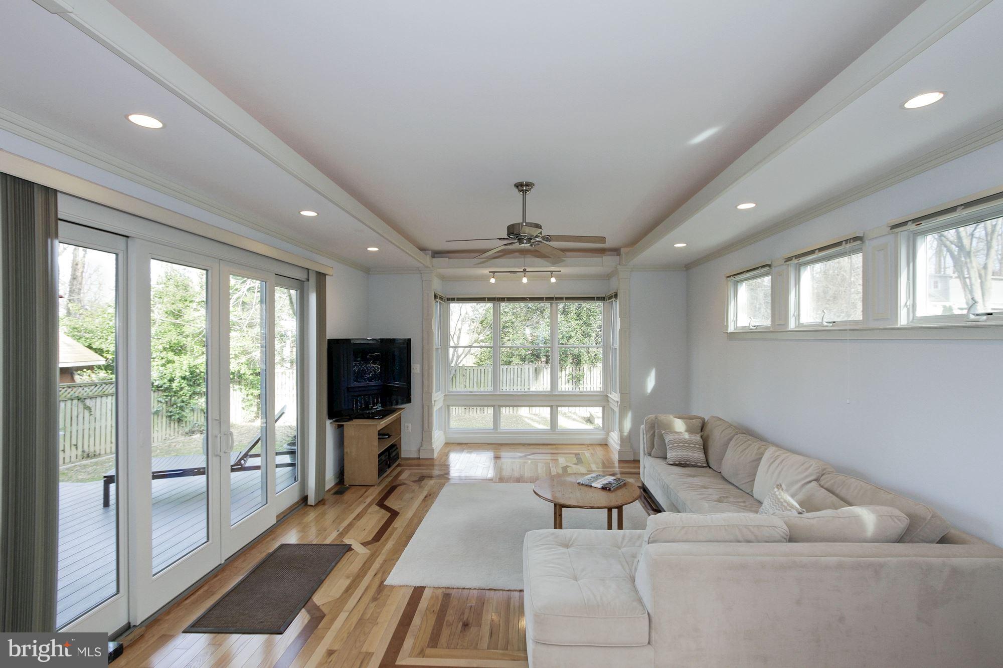 3207 Edgewood Road Kensington, MD 20895 - Photo 15 of 34 Gallery Image 15