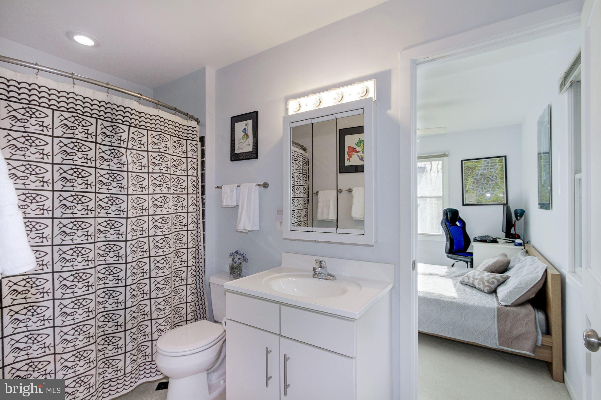 3207 Edgewood Road Kensington, MD 20895 - Photo 24 of 34 Gallery Image 24