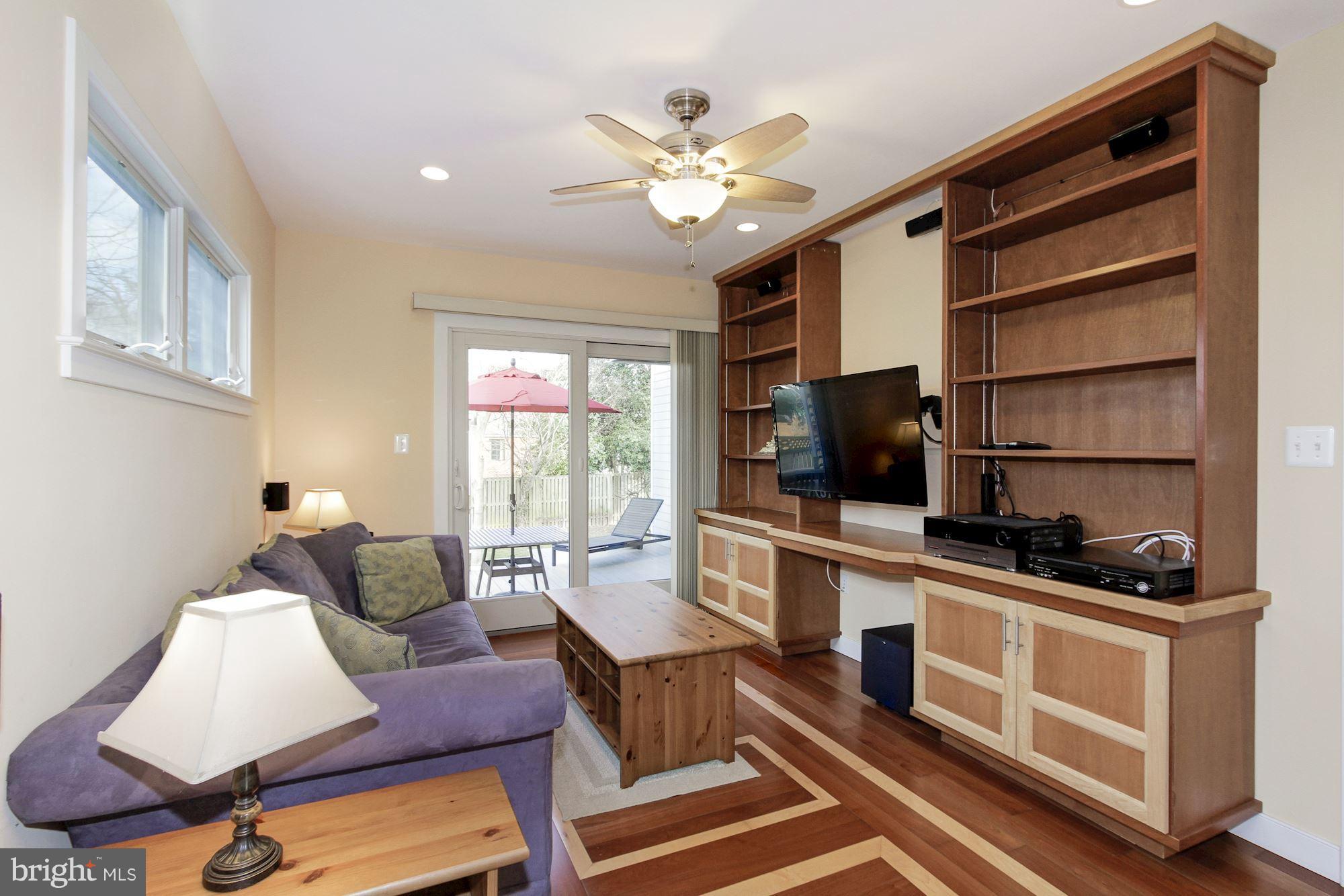 3207 Edgewood Road Kensington, MD 20895 - Photo 29 of 34 Gallery Image 29