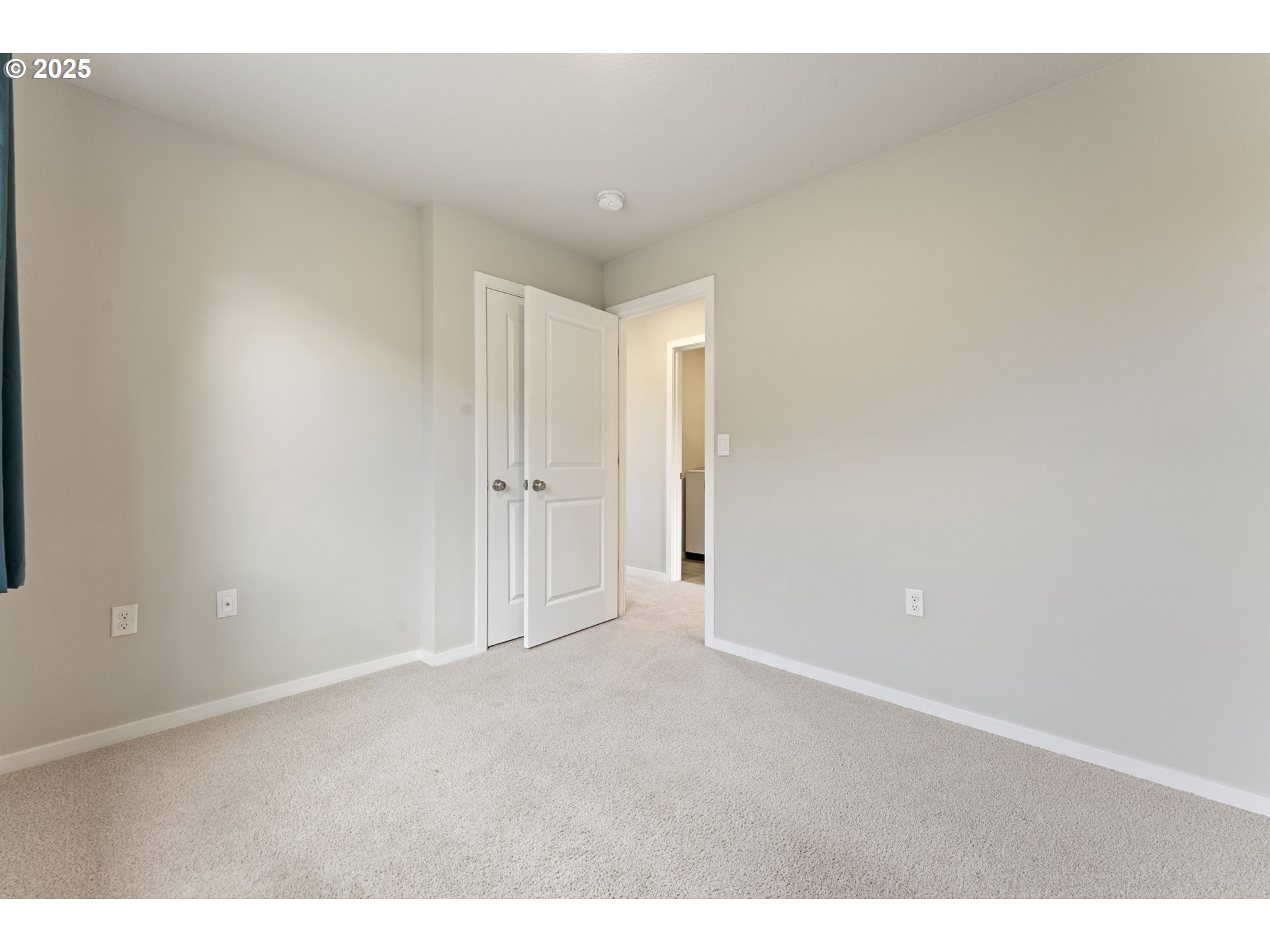 3314 Southwest 42nd Street Gresham, OR 97080 - Photo 29 of 38 a view of an empty room