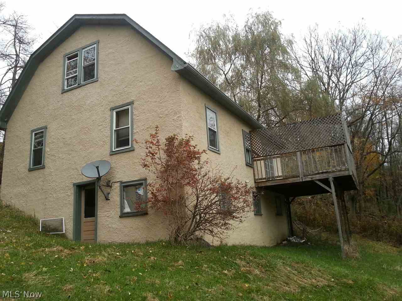 184 Culler Road Weirton, WV 26062 - Photo 2 of 15