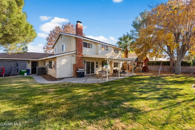 $534,870 | 1635 Staffordshire Drive, Lancaster, CA 93534