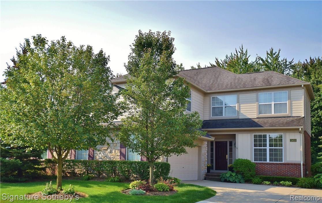 2453 Winding Brook Court Rochester, MI 48309 - Photo 1 of 31 1 front.JPG