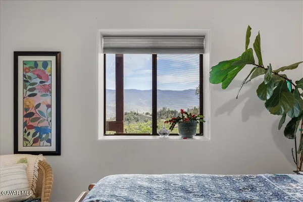 $582,500 | 25900 Columbia Way, Tehachapi, CA 93561