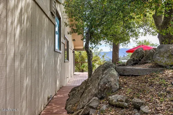 $582,500 | 25900 Columbia Way, Tehachapi, CA 93561