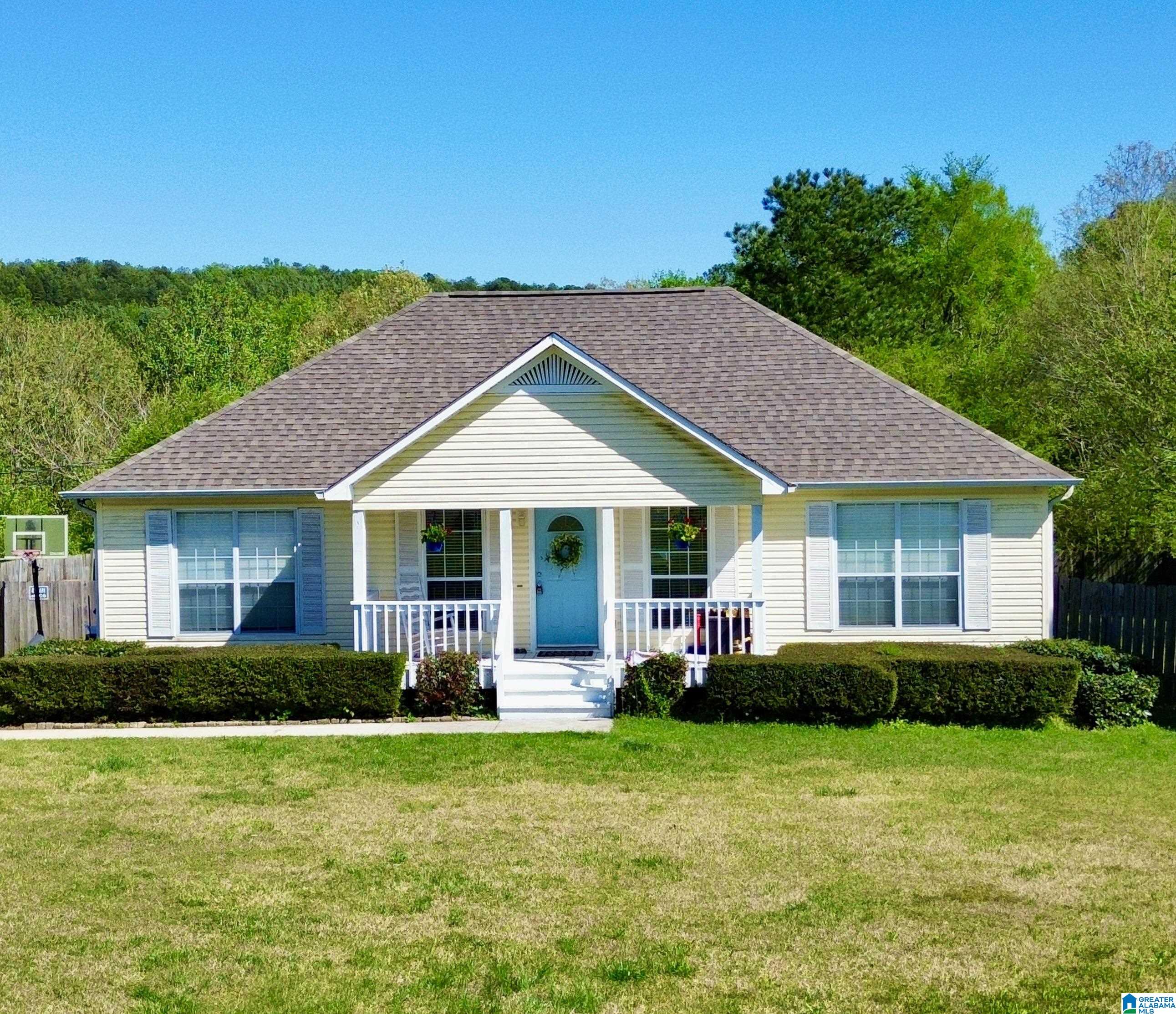 383 Quail Hollow Road Warrior, AL 35180 - Photo 1 of 44